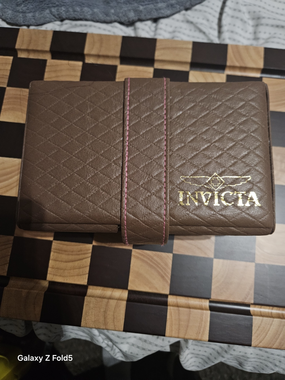 Invicta Brown Quilted Watch Case with Pink Stitching 3 Slots